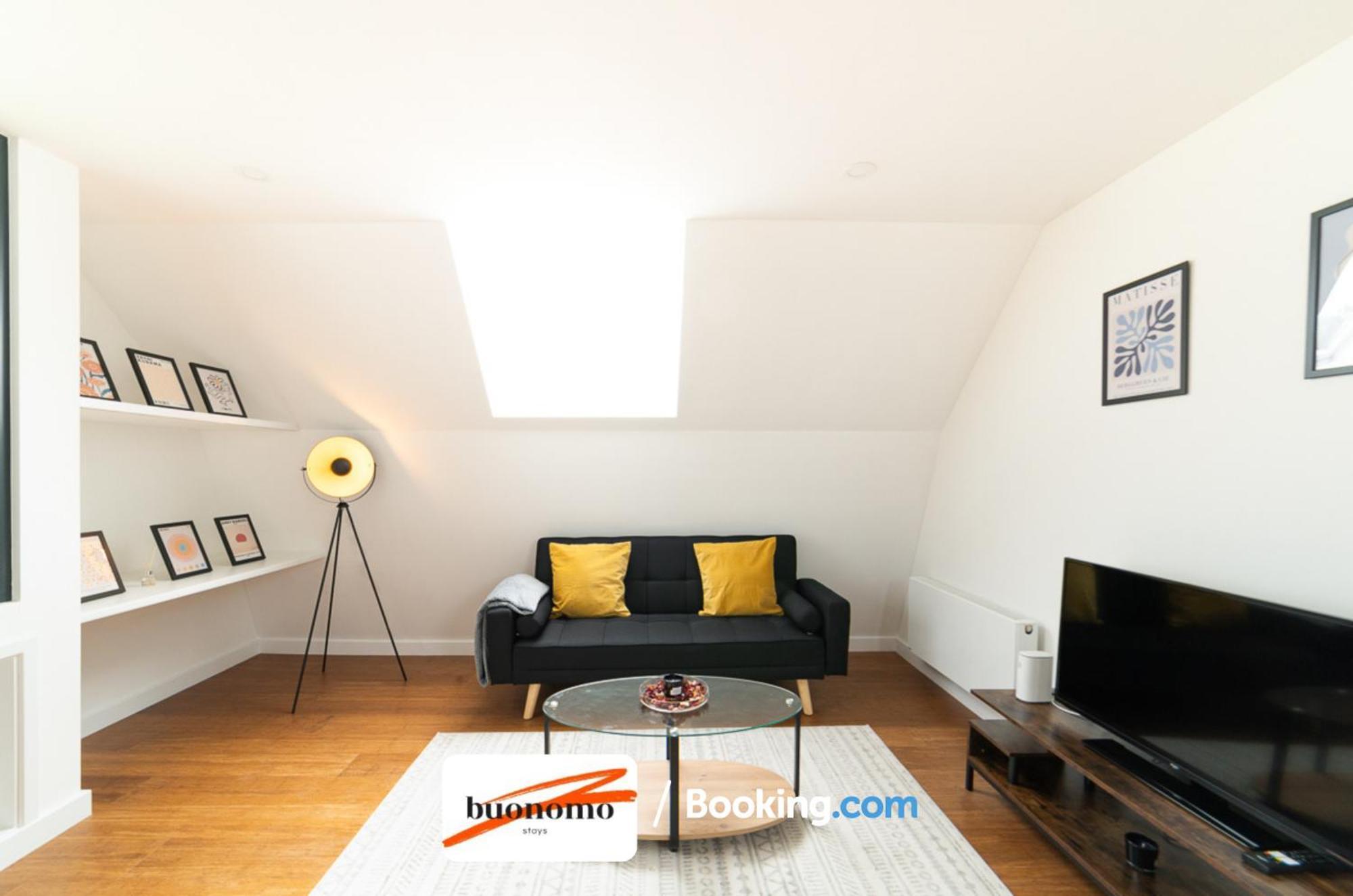 Apartamento Two Bedroom At Buonomo Short Lets & Serviced Londres
